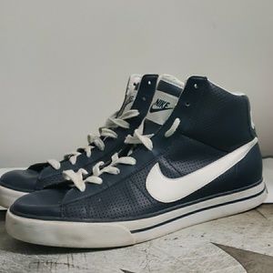 Nike Sweet Classic navy blue used size 10/2